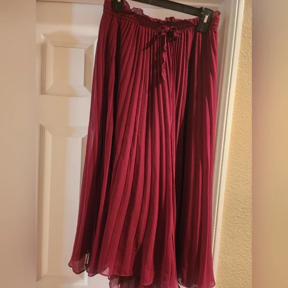 ZARA maroon pleated Palazzo Culotte wide pant trousers - Picture 5 of 5